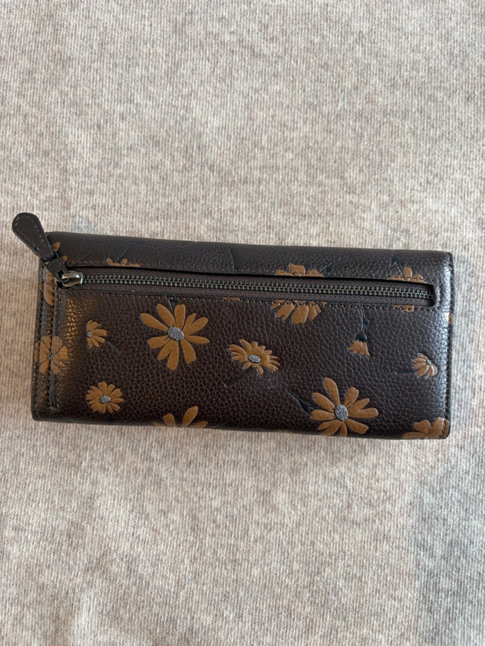 COACH Wyn Floral Printed Leather long wallet - Picture 5 of 12